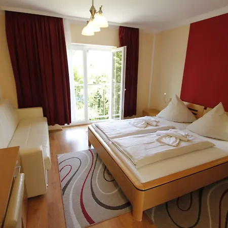 酒店 莱茵摩泽尔美景酒店