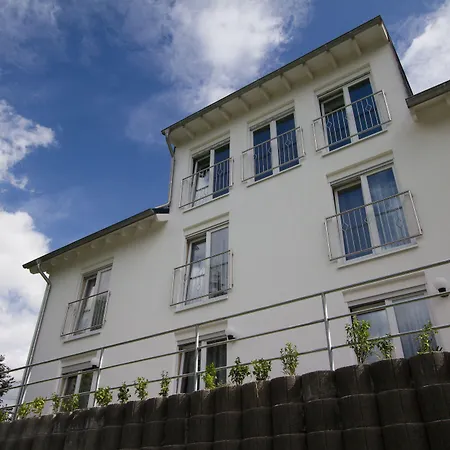 Rhein-mosel-view מלון