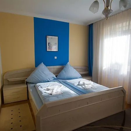 מלון Rhein-mosel-view 3*